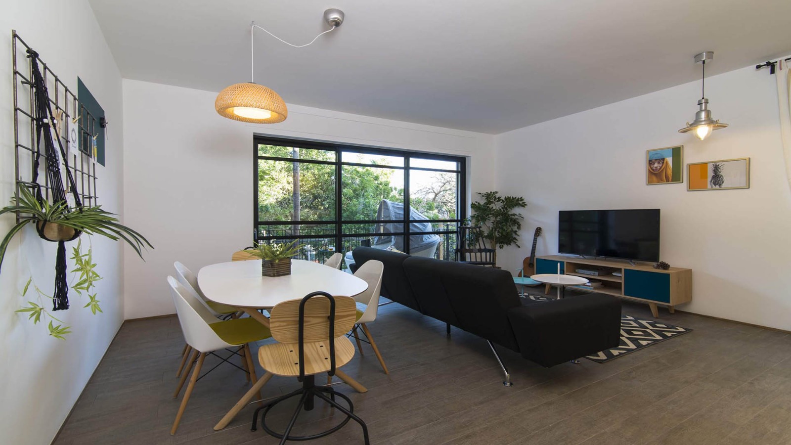 3 room apartment for rent in Dizengoff street Tel Aviv