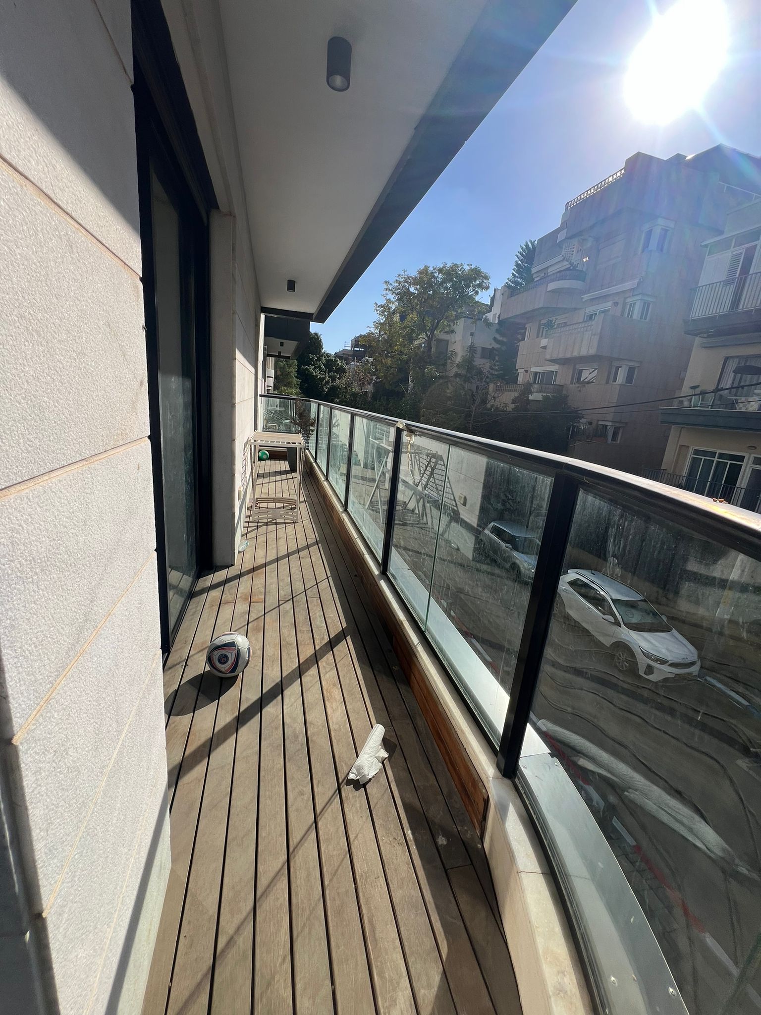 3 room apartment for rent on Lassal street Tel Aviv